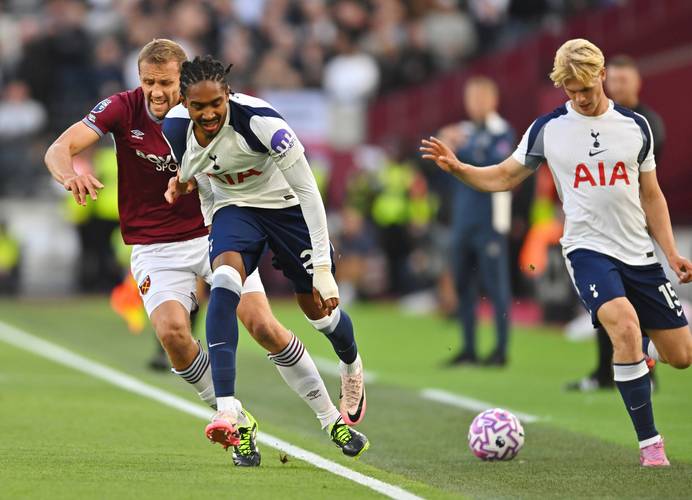 《塞尔达无双：封印战纪》第一弹免费更新上线 新增两把武器与更强的敌人