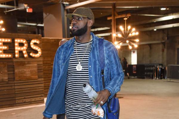 曼城、维拉齐丢分，阿森纳本轮有望扩大榜首领先优势到8分