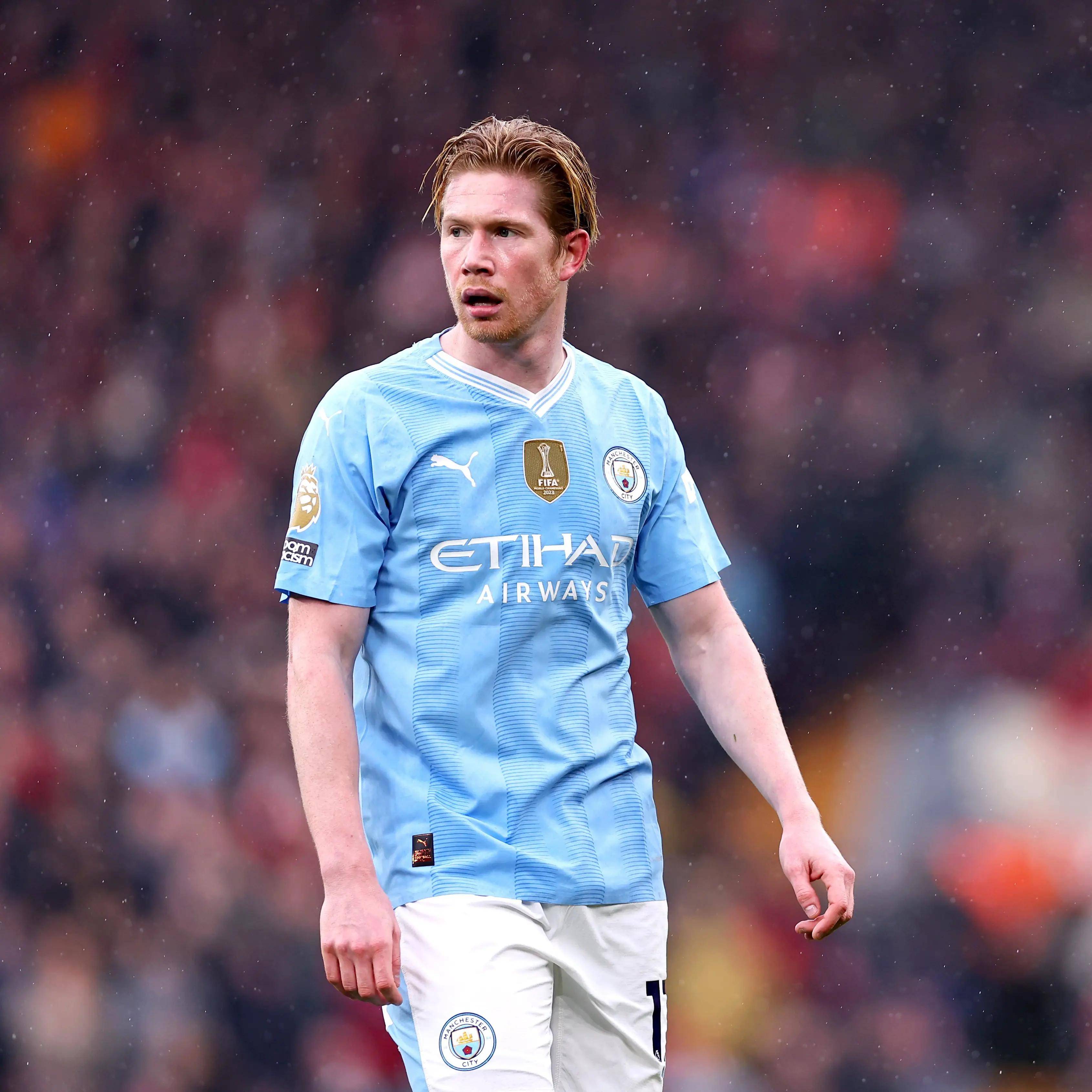 风驰电掣！福克斯反击中距离得手