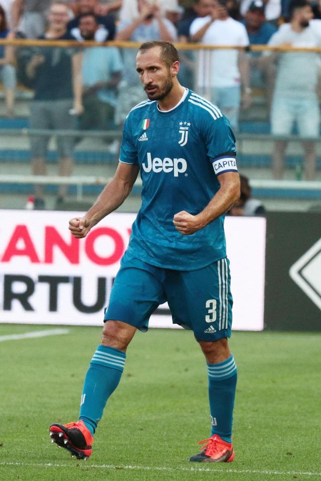 [德甲]凯恩帽子戏法 拜仁4-1霍芬海姆开赛四连胜