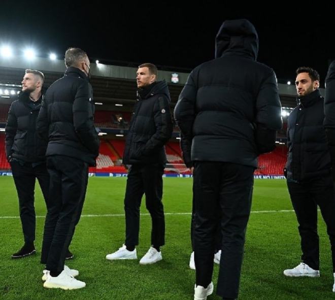 足协杯-法比奥戴帽 国安3-0河南夺冠获亚冠资格